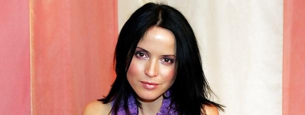 25P Enjoy truly the wolds most perfect celeb face Andrea Corr
