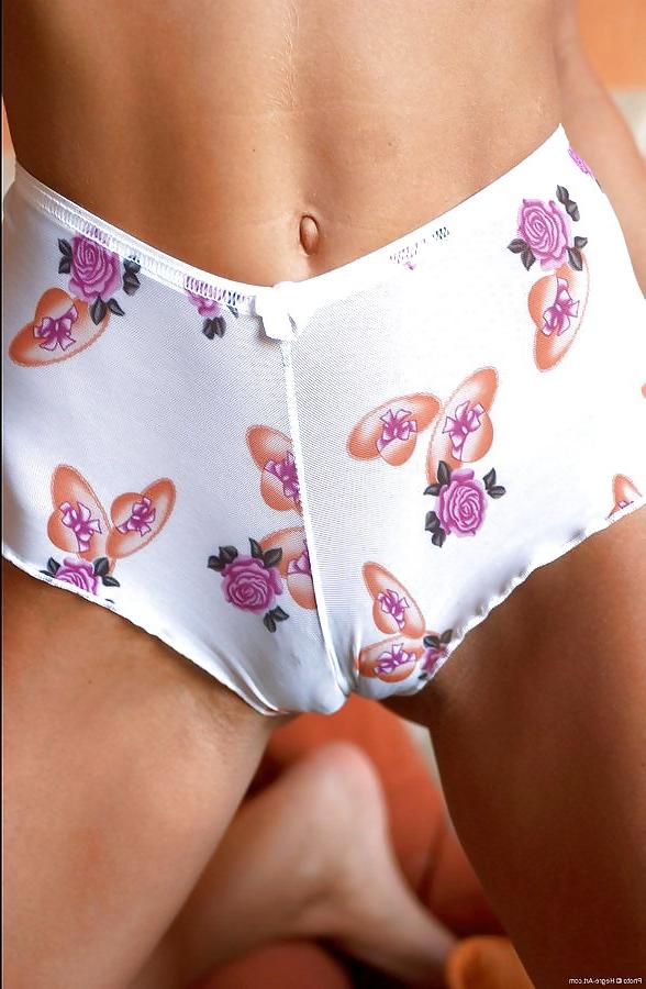 25P Greatest pussies of our time....
