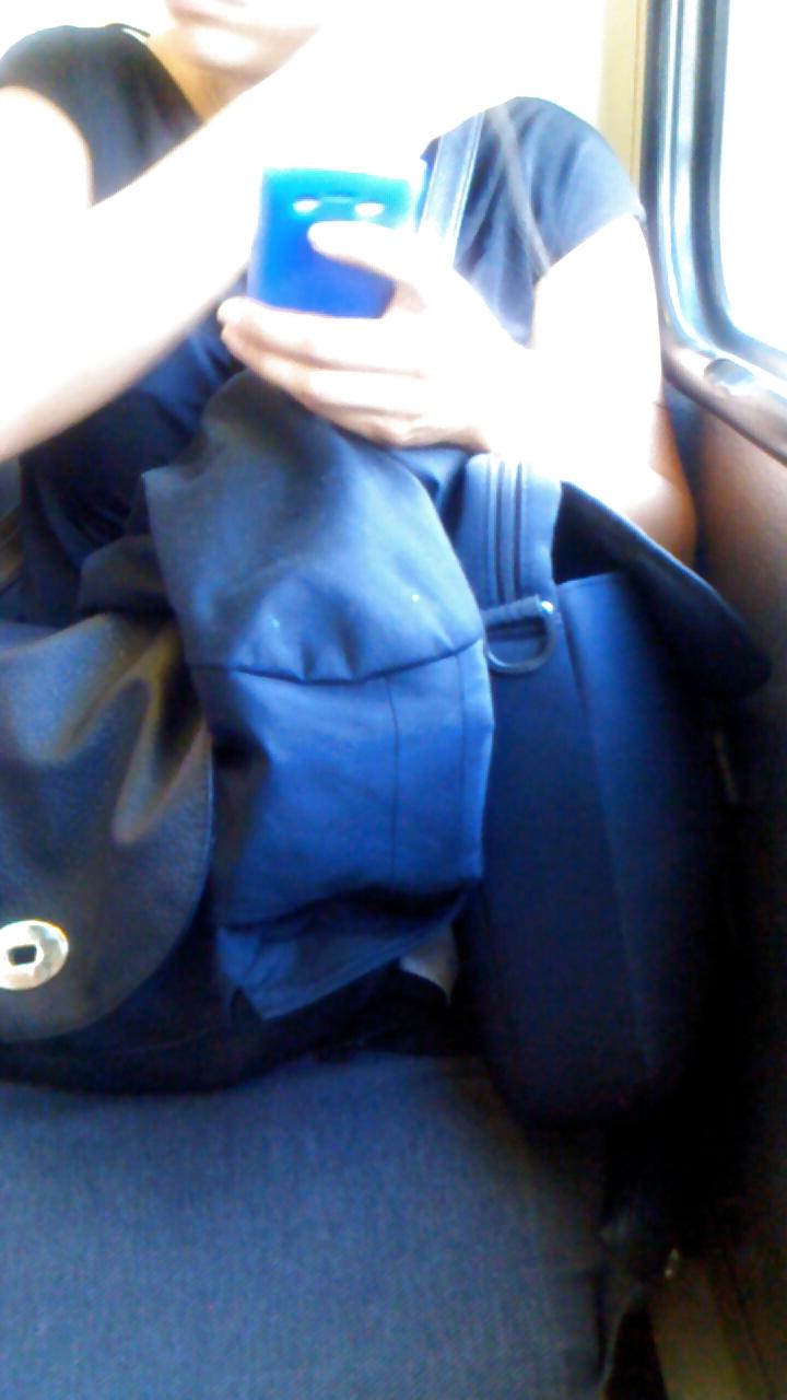 25P Voyeur upskirt - my kingdom for a flash of light!