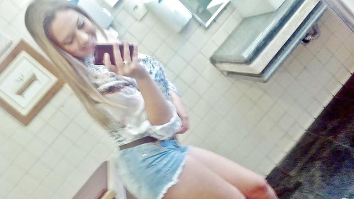25P Cum over this Brazilian Blond Slut w Big Boobs