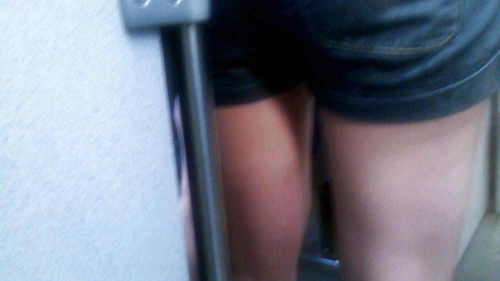 25P More voyeur pics on the train