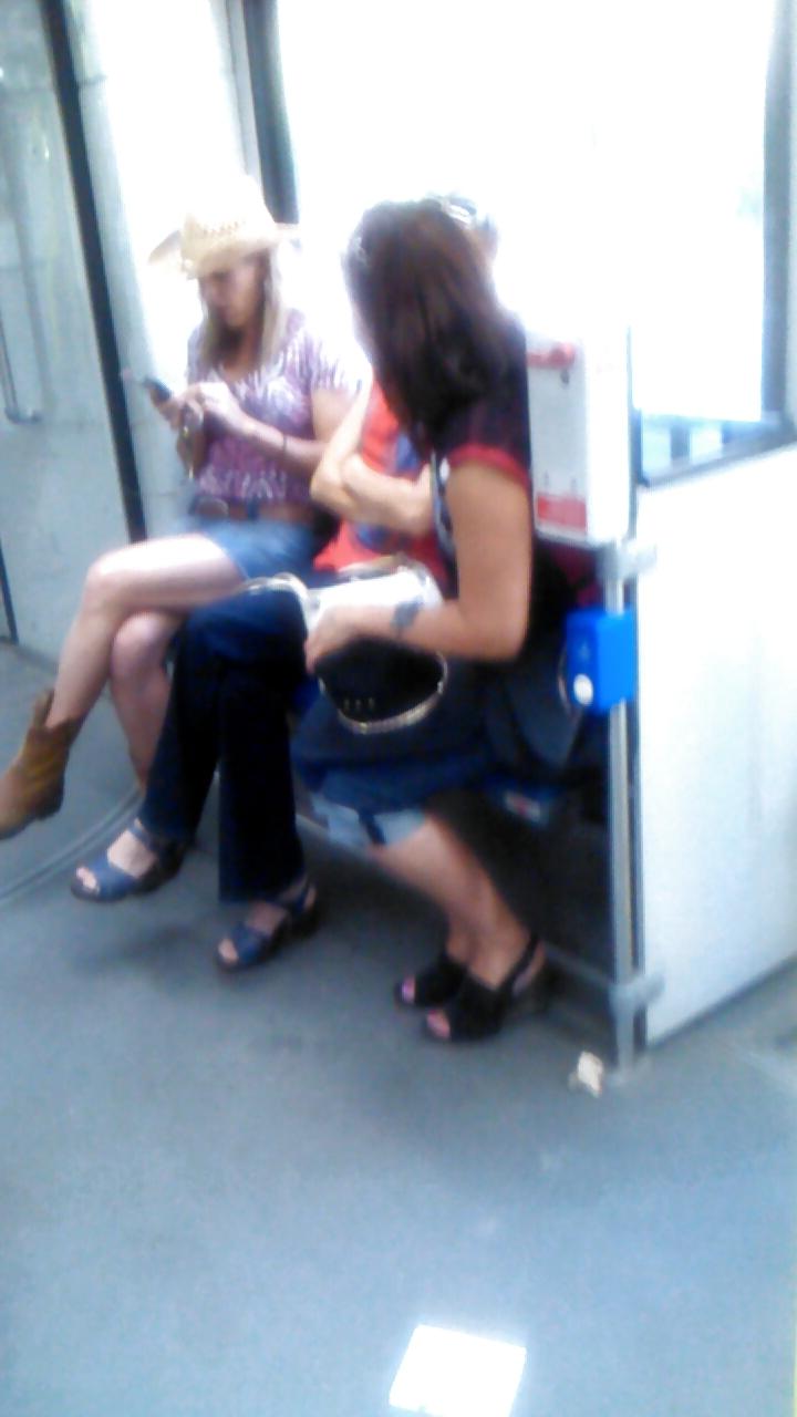 25P More voyeur pics on the train