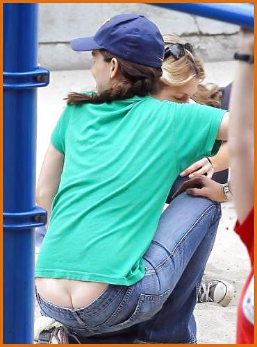 25P ASSCRACK  OR BUTTCRACK?