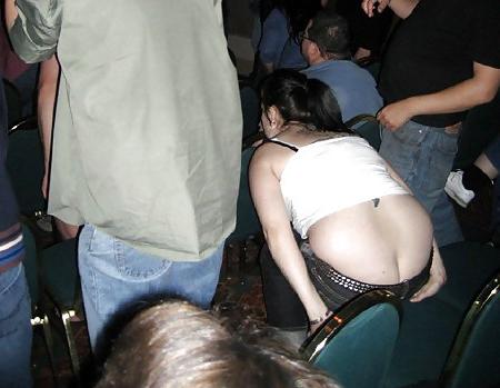 25P ASSCRACK  OR BUTTCRACK?