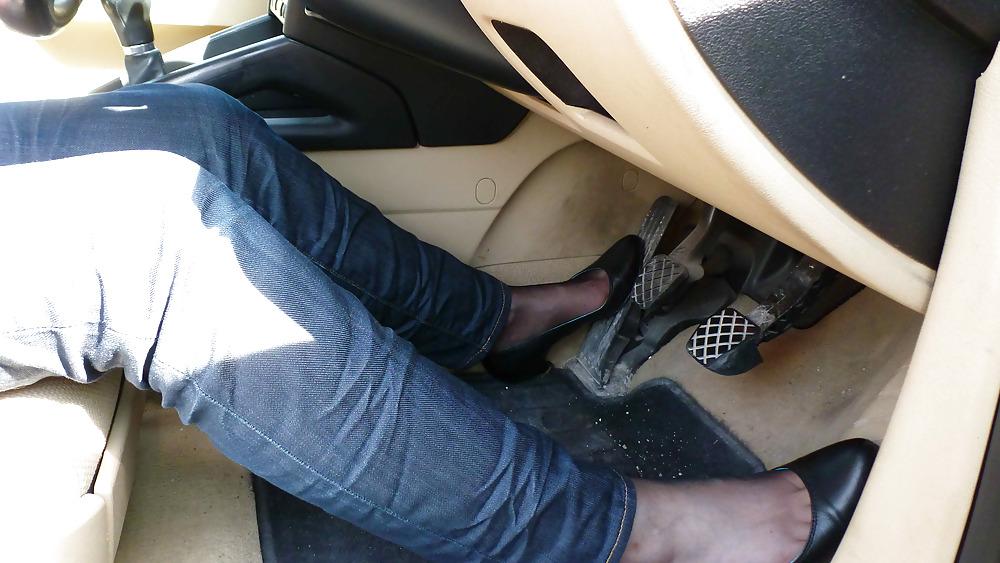 25P Car feet-pedal dumping