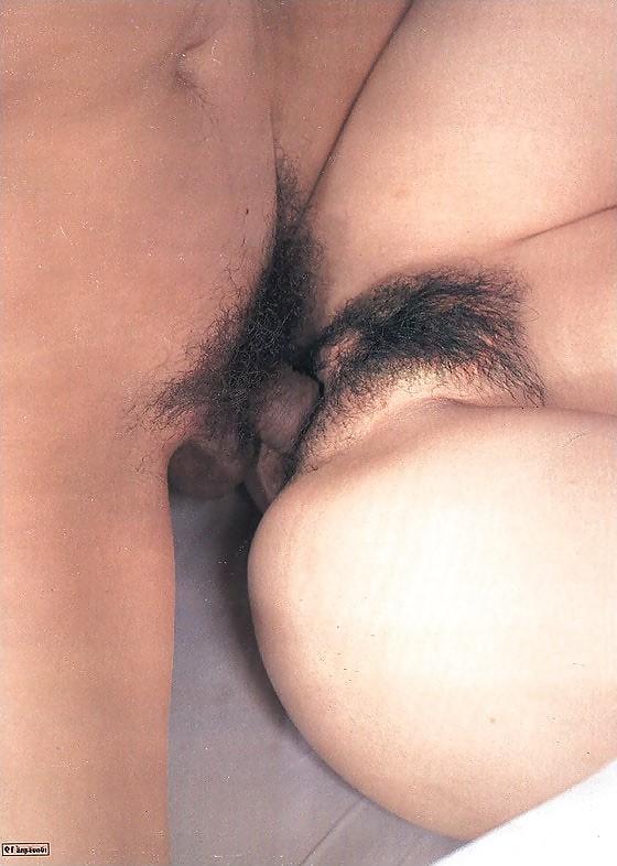 25P Thai couple practicing procreation