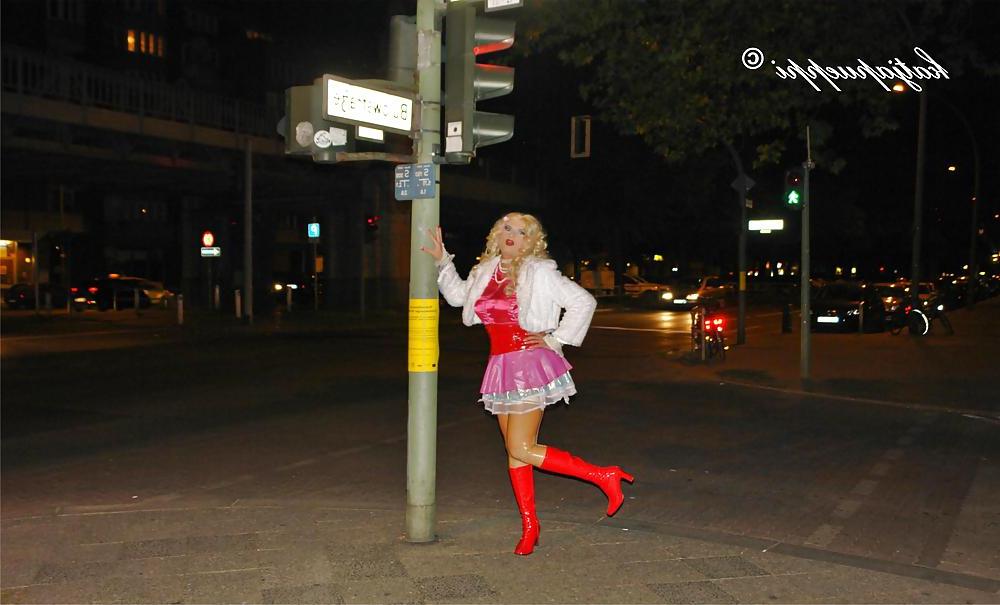 8P Real prostitute tgirl on street of berlin