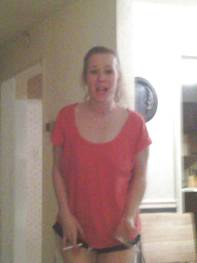 14P Homemade Brunette Mature Wife