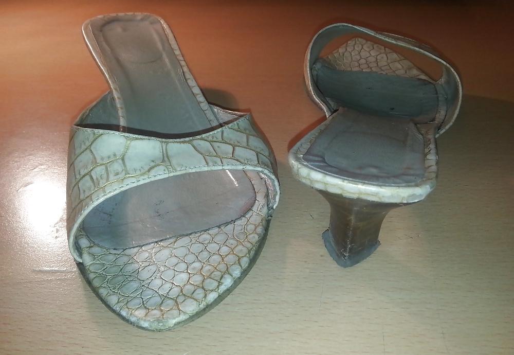 10P My mother's medium heels open toe sandals cummed