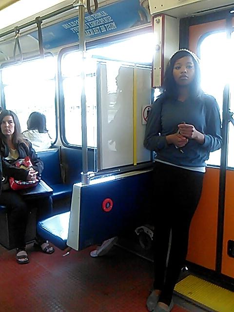 25P Voyeur - more beauties on transit.