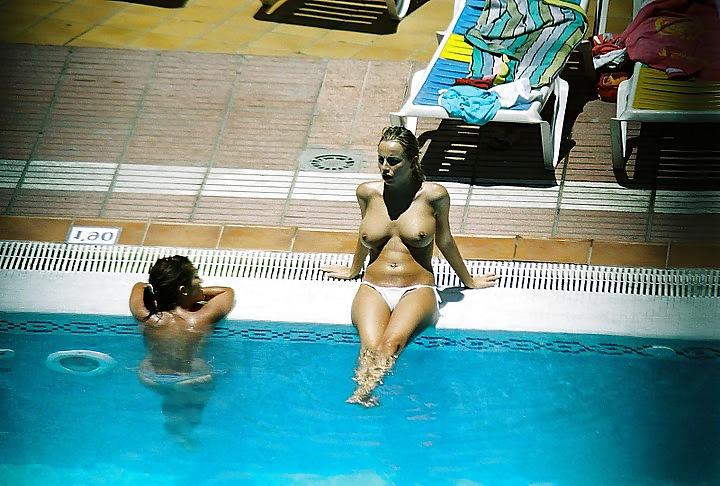 25P The pool at my hotel