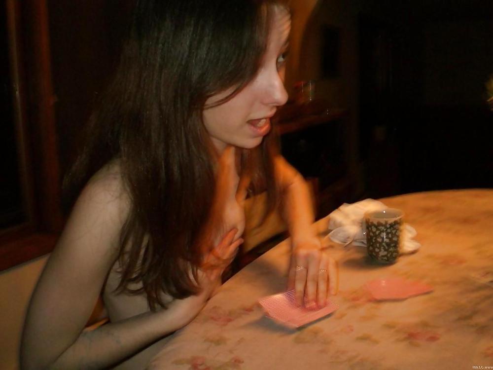 25P Strip Poker