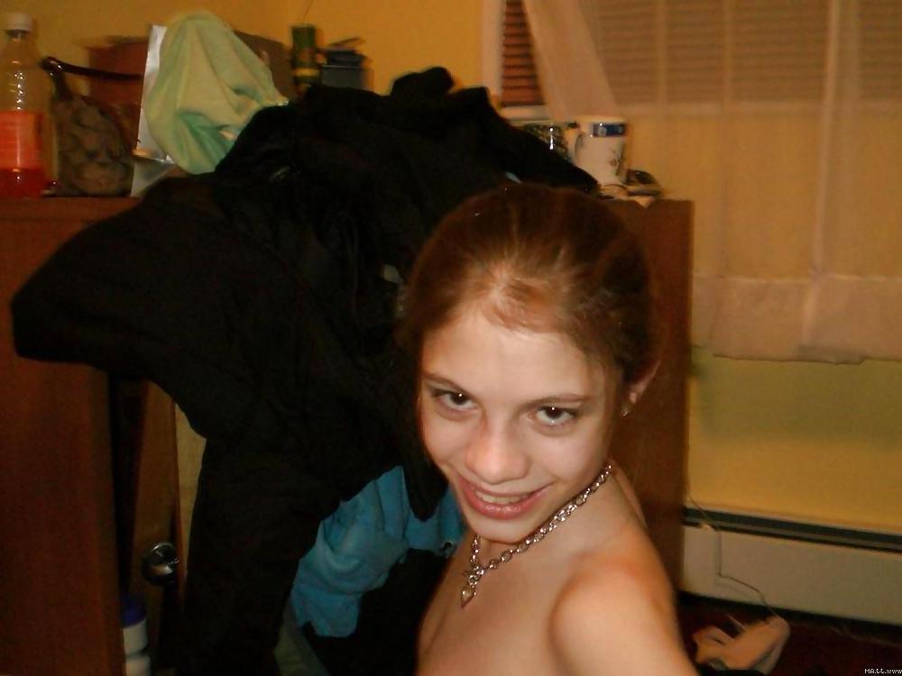 25P Strip Poker