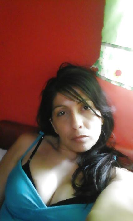 11P Sexy latina cougar
