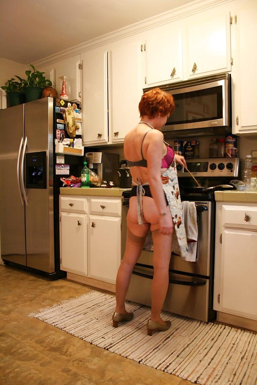 25P Russian married slut Anna Nikolaeva, now lives in the U.S.19