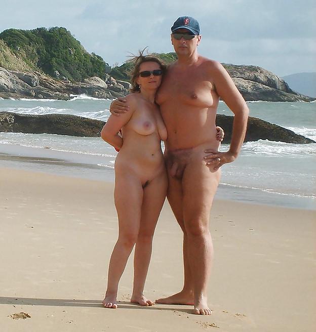 19P Naked couple 17.