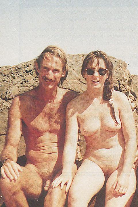 19P Naked couple 17.