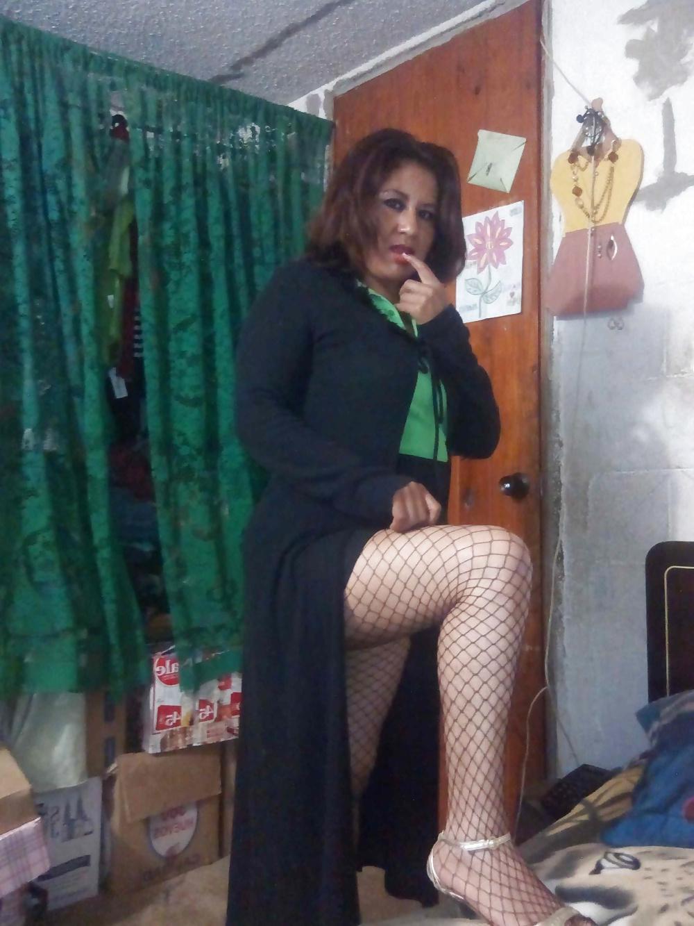 25P Latina cougar whore 