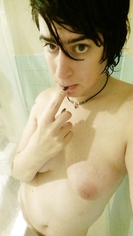 11P Shower time 