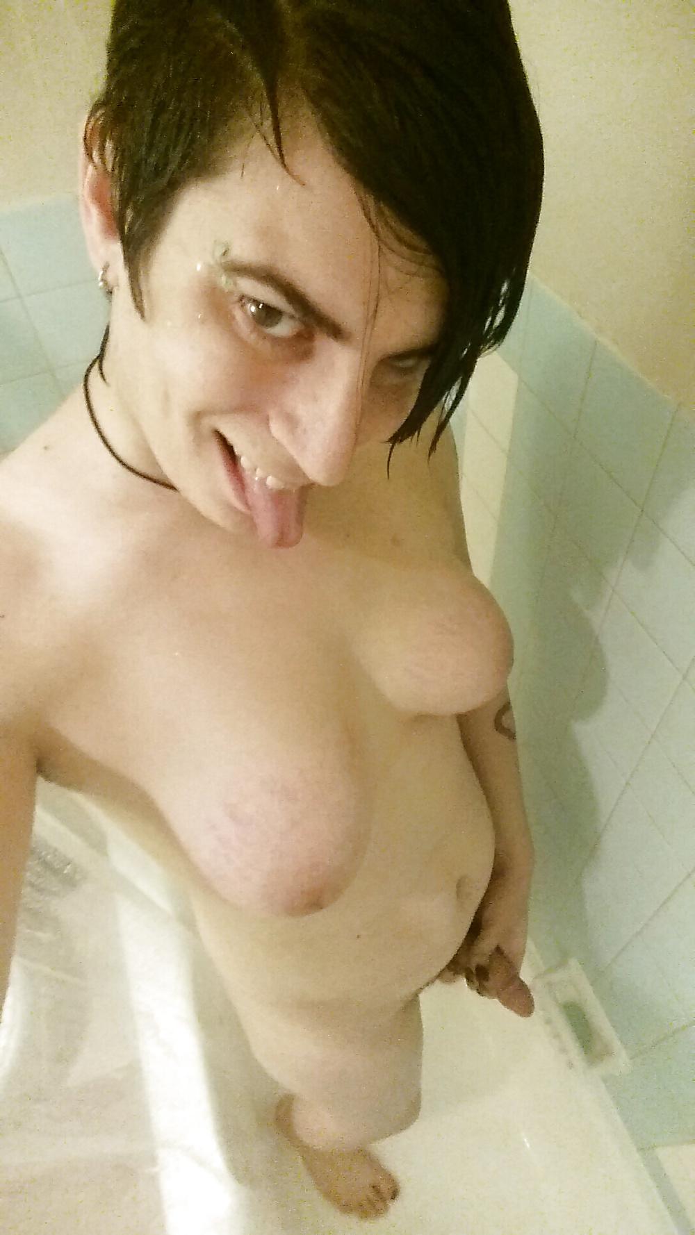 11P Shower time 
