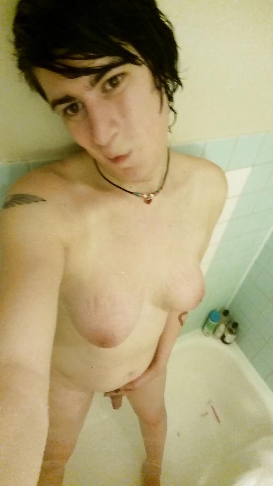 11P Shower time 
