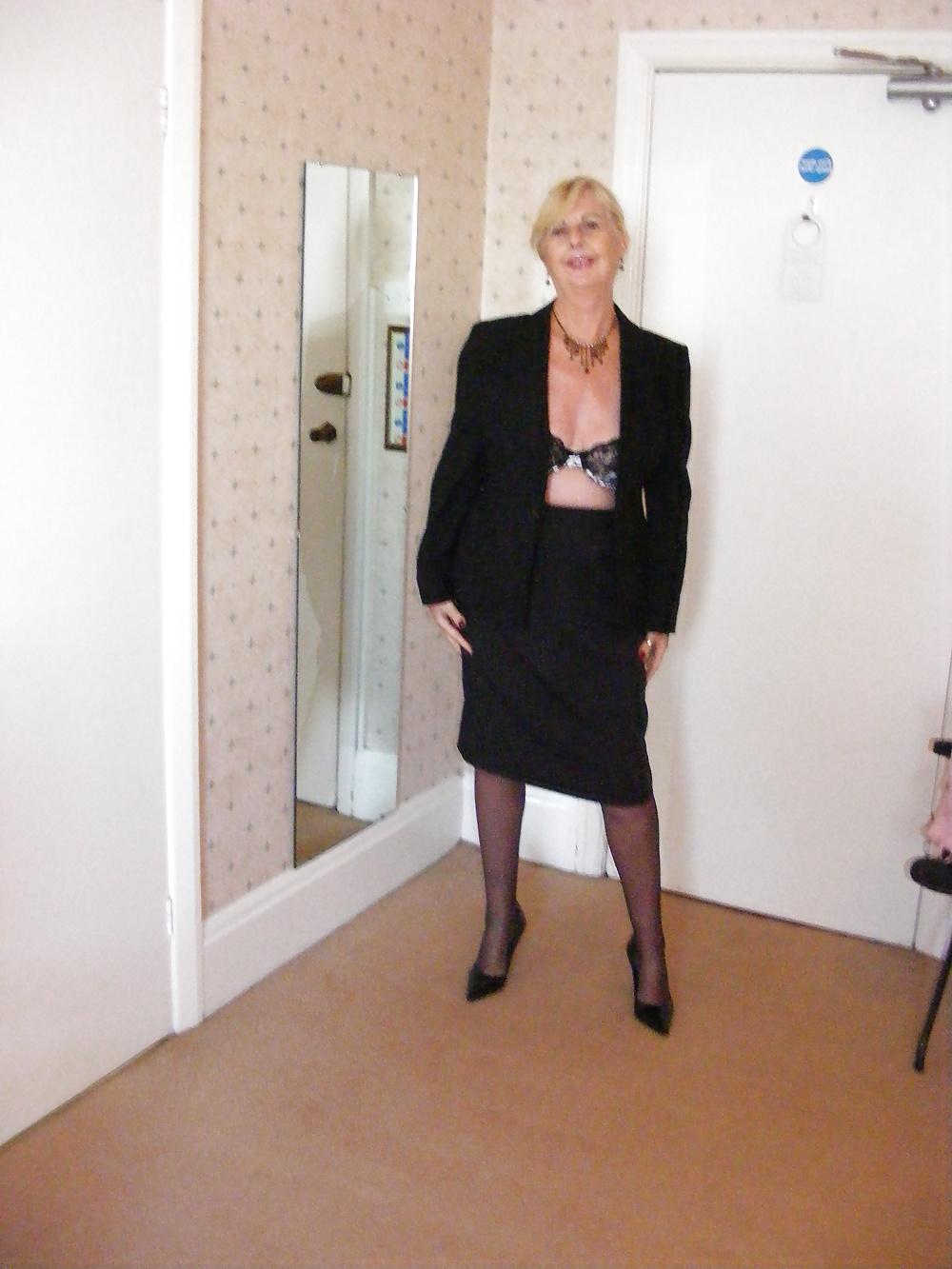 18P Hot granny's hotel stockings and heels job interview strip!