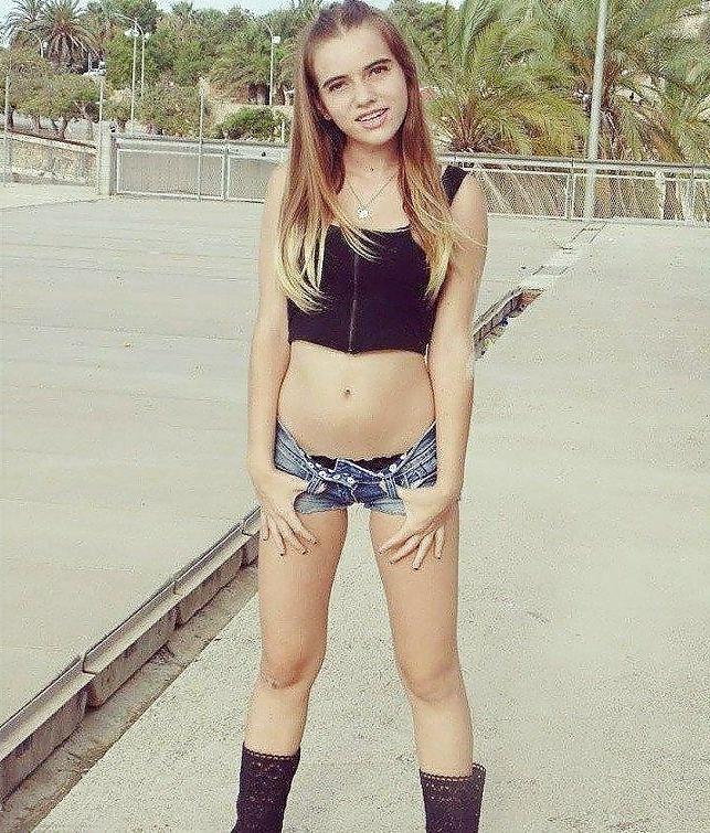 25P Hotpants, shorts & midriffs
