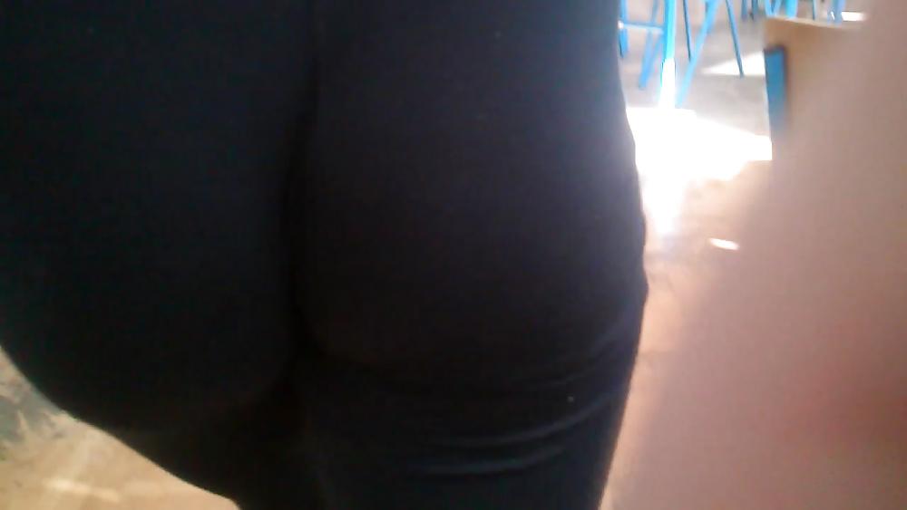 10P Voyeur 3:)