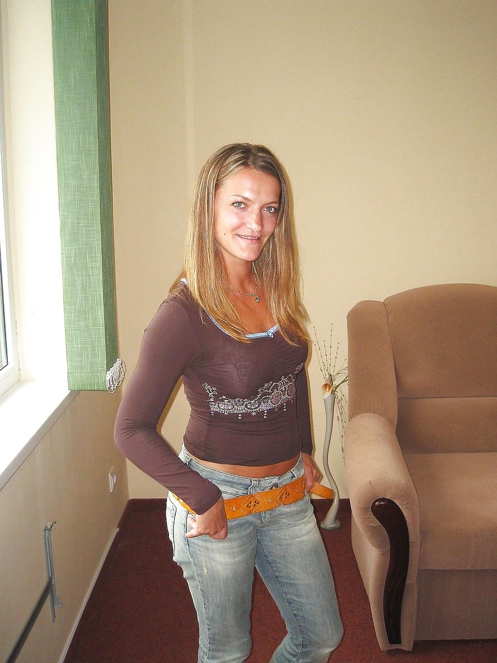 22P Housewife or whore? IV