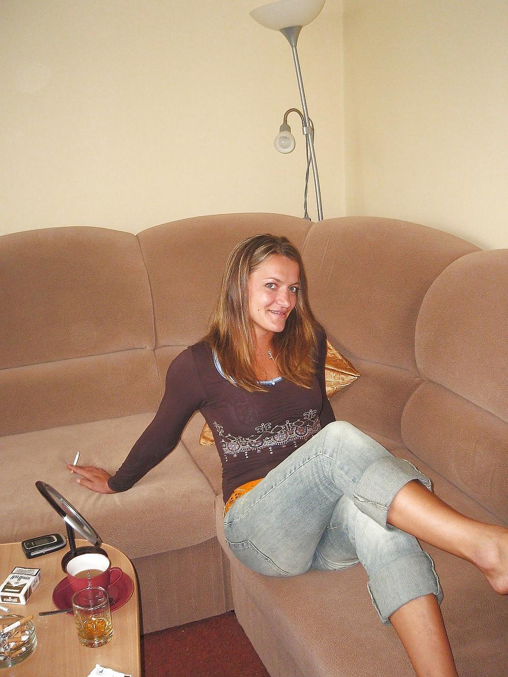 22P Housewife or whore? IV