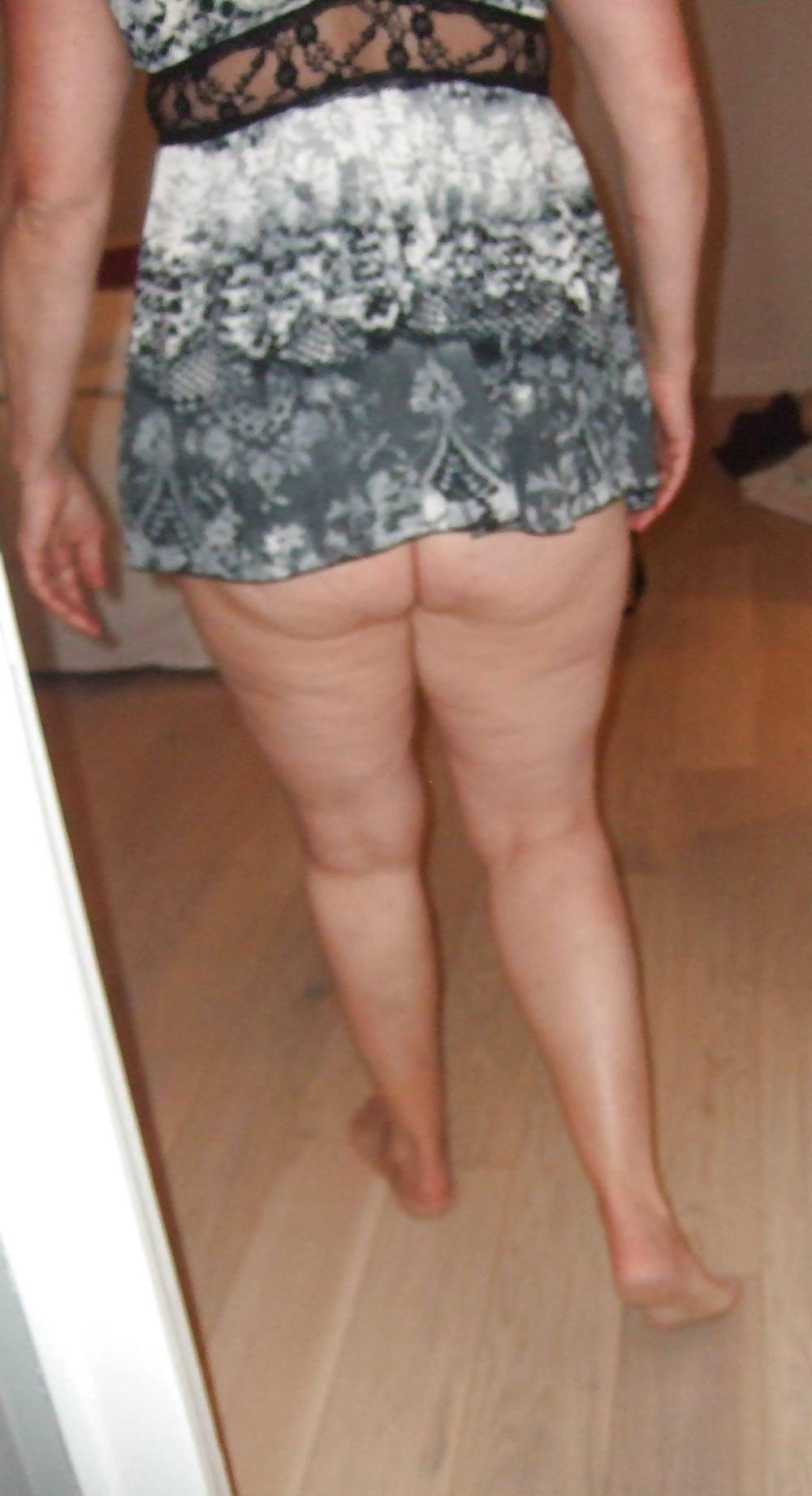 5P Hidden Step Mom pics