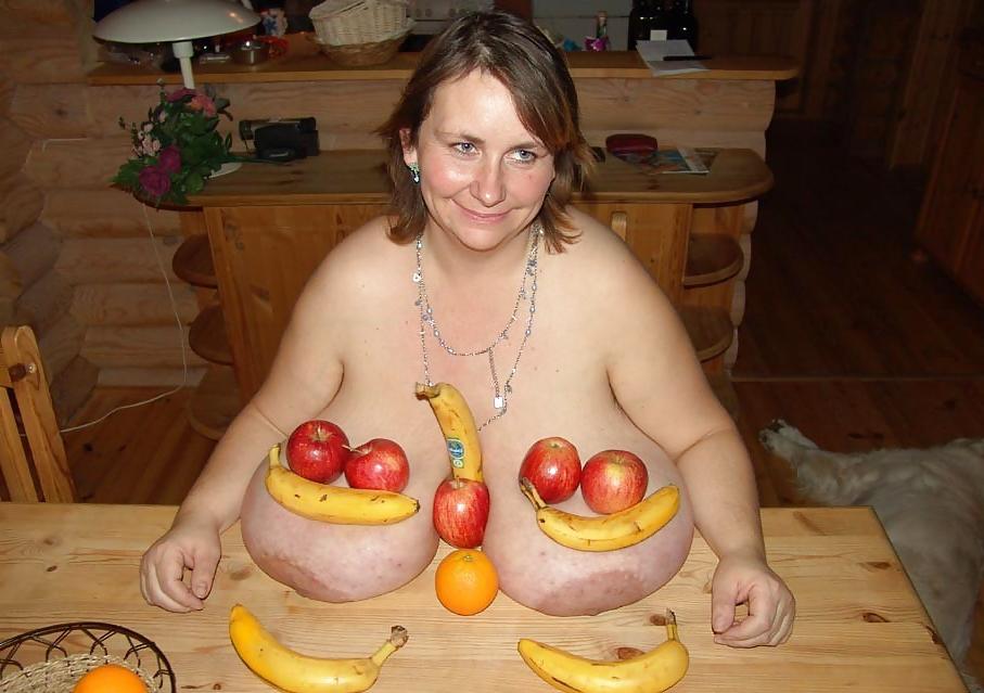 25P Hot Matures Show Their Stuff