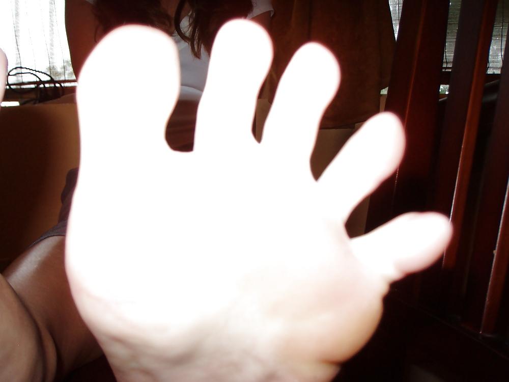 25P Teen foot show #2
