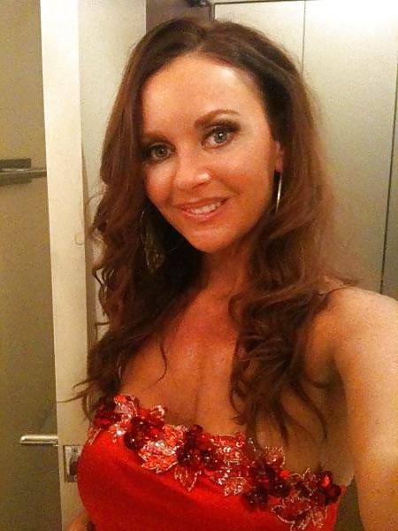 25P Janet-Perfect MILF