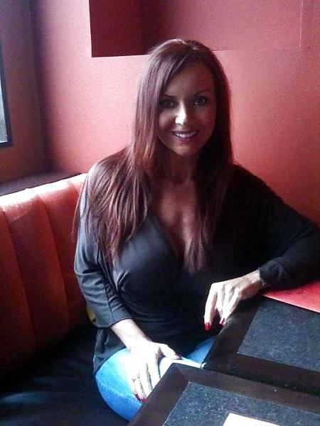 25P Janet-Perfect MILF