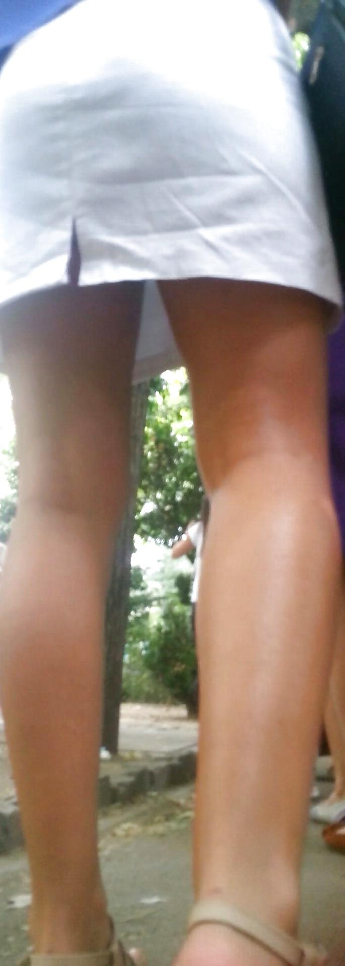 12P Spy sexy brunette teens skirt and feet romanian