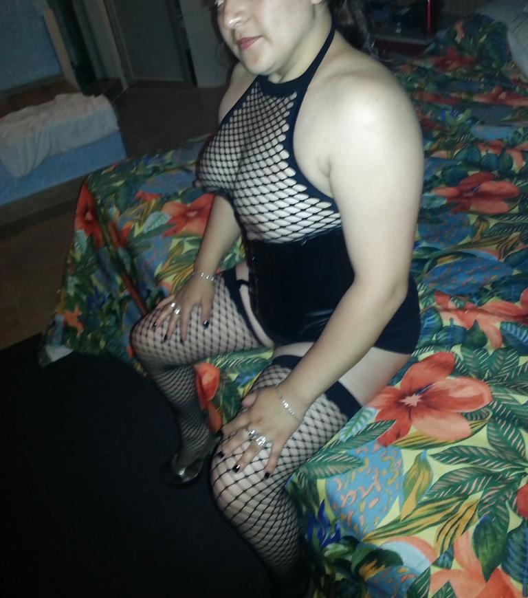 20P Thick cougar latina