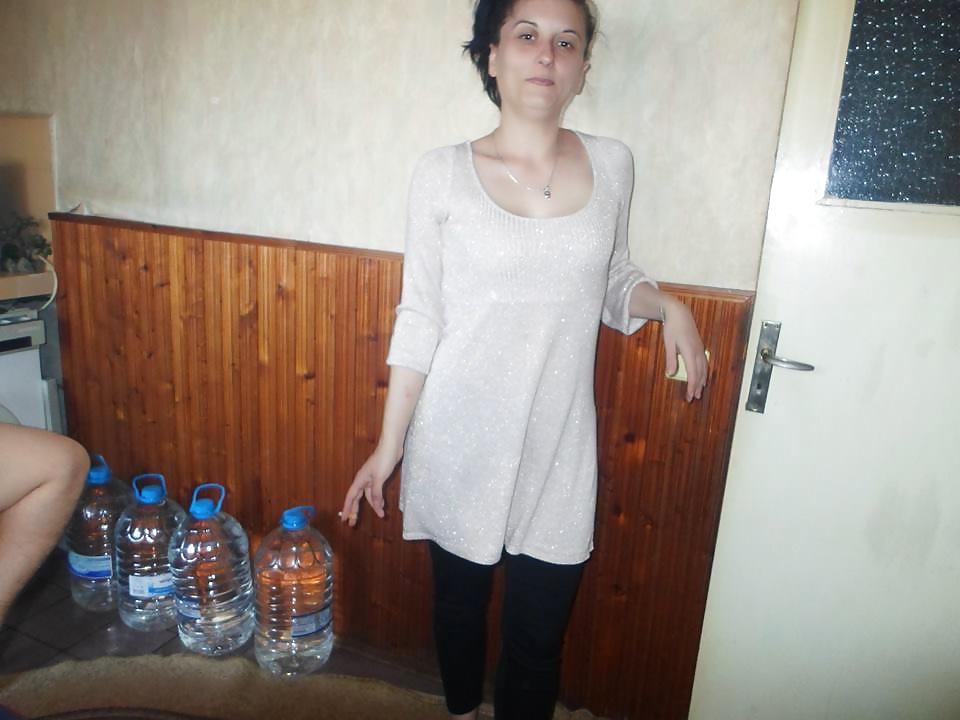 25P Slut housewife