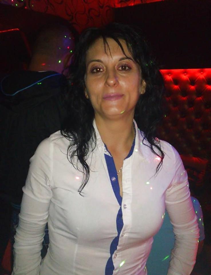 25P Slut housewife