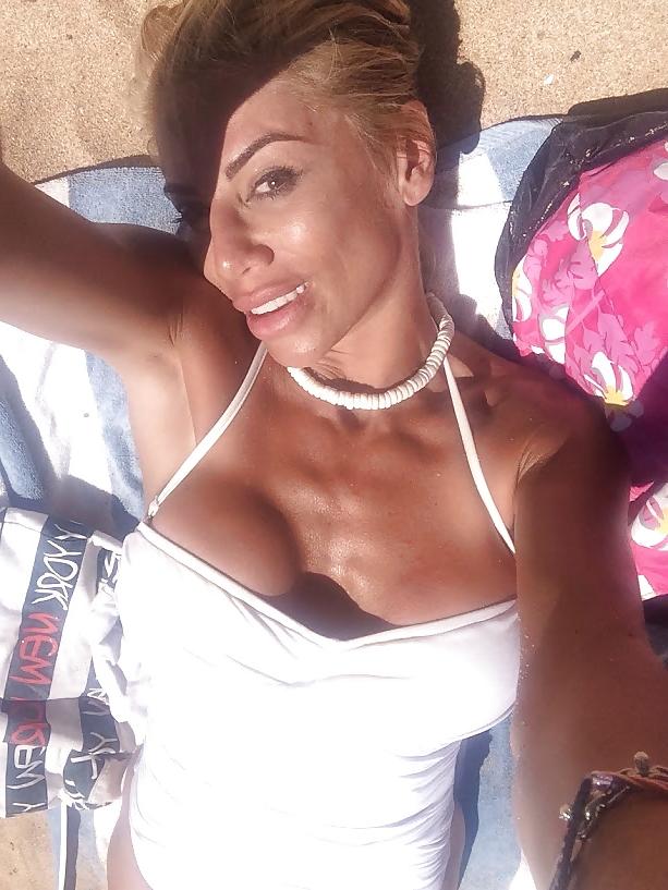 18P Sexy blonde cougar