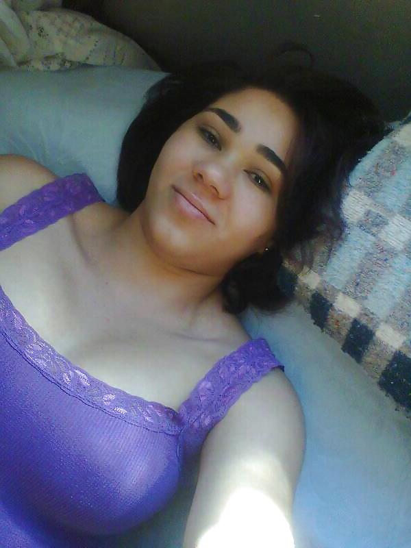 25P Boobs cleavages tits hooters