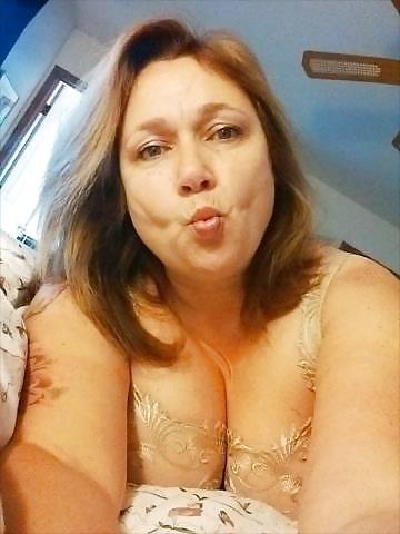 25P Calgary woman over 45