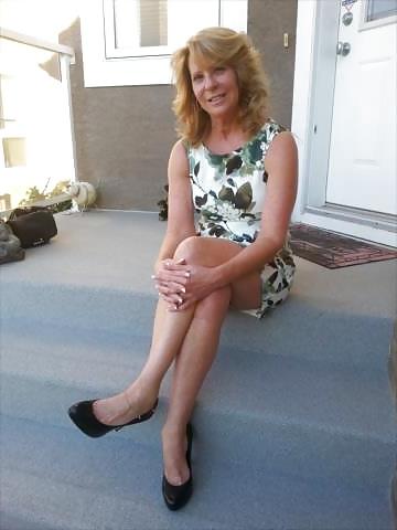 25P Calgary woman over 45
