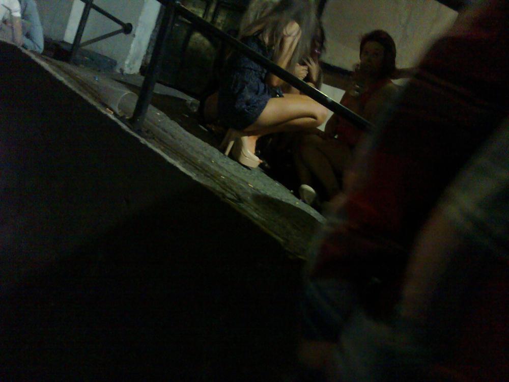 25P Some sexy candid in nightclubs etc