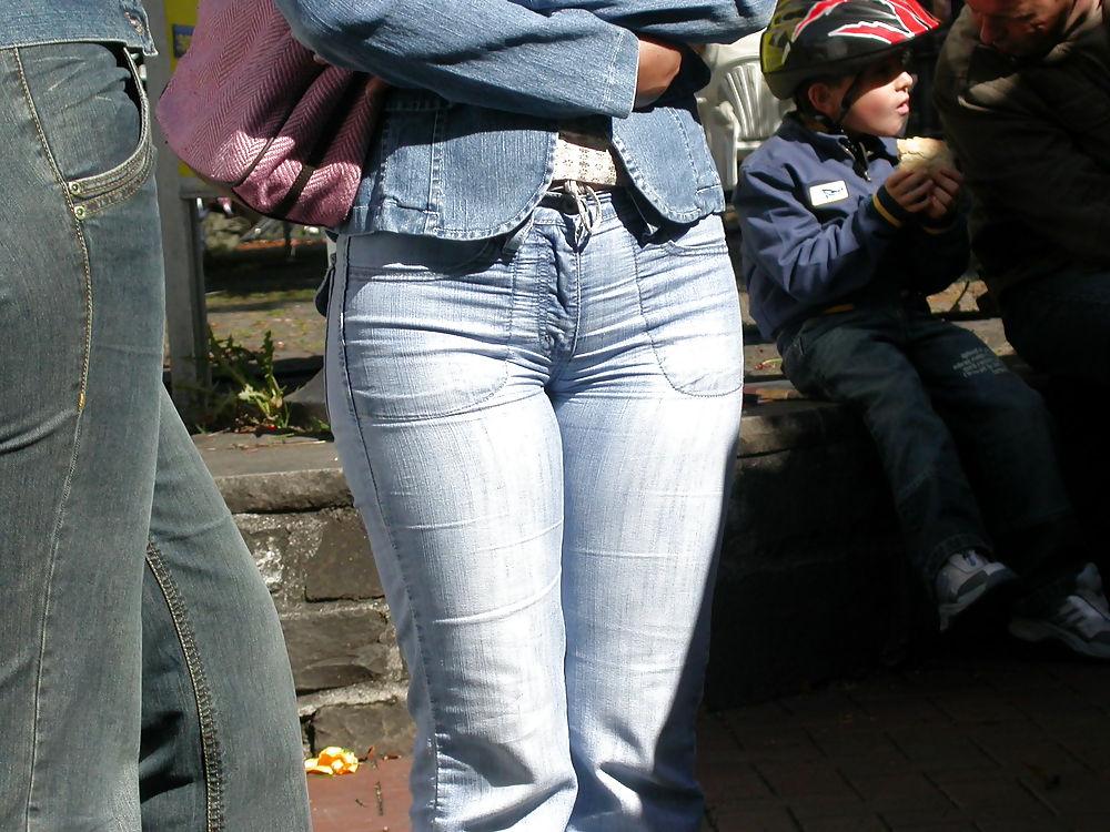 25P Cameltoes want to know what is 2