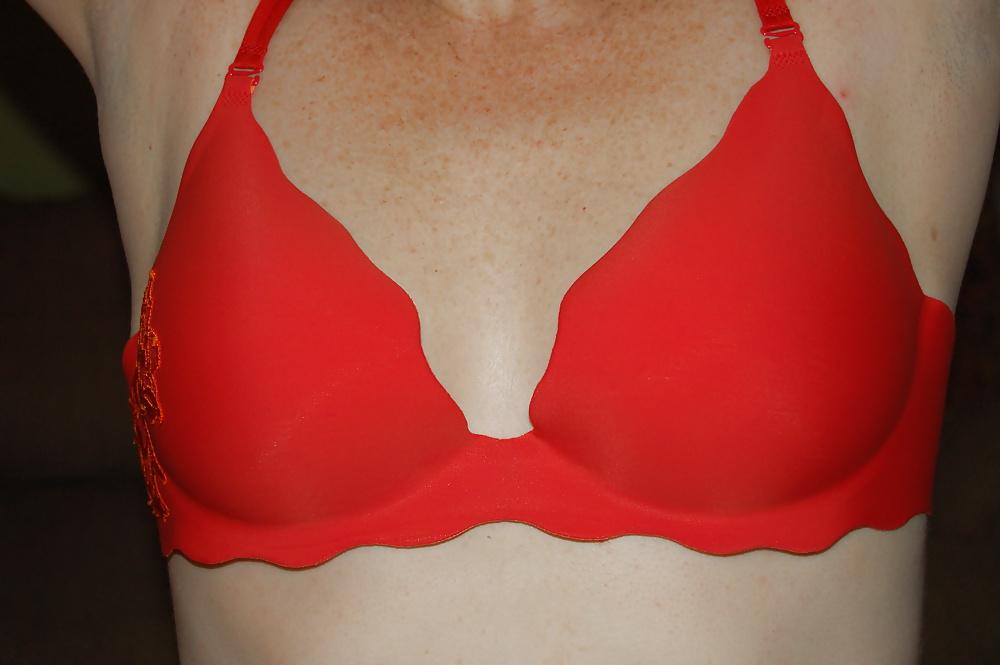 21P Suzanne's wet spot - leave comments