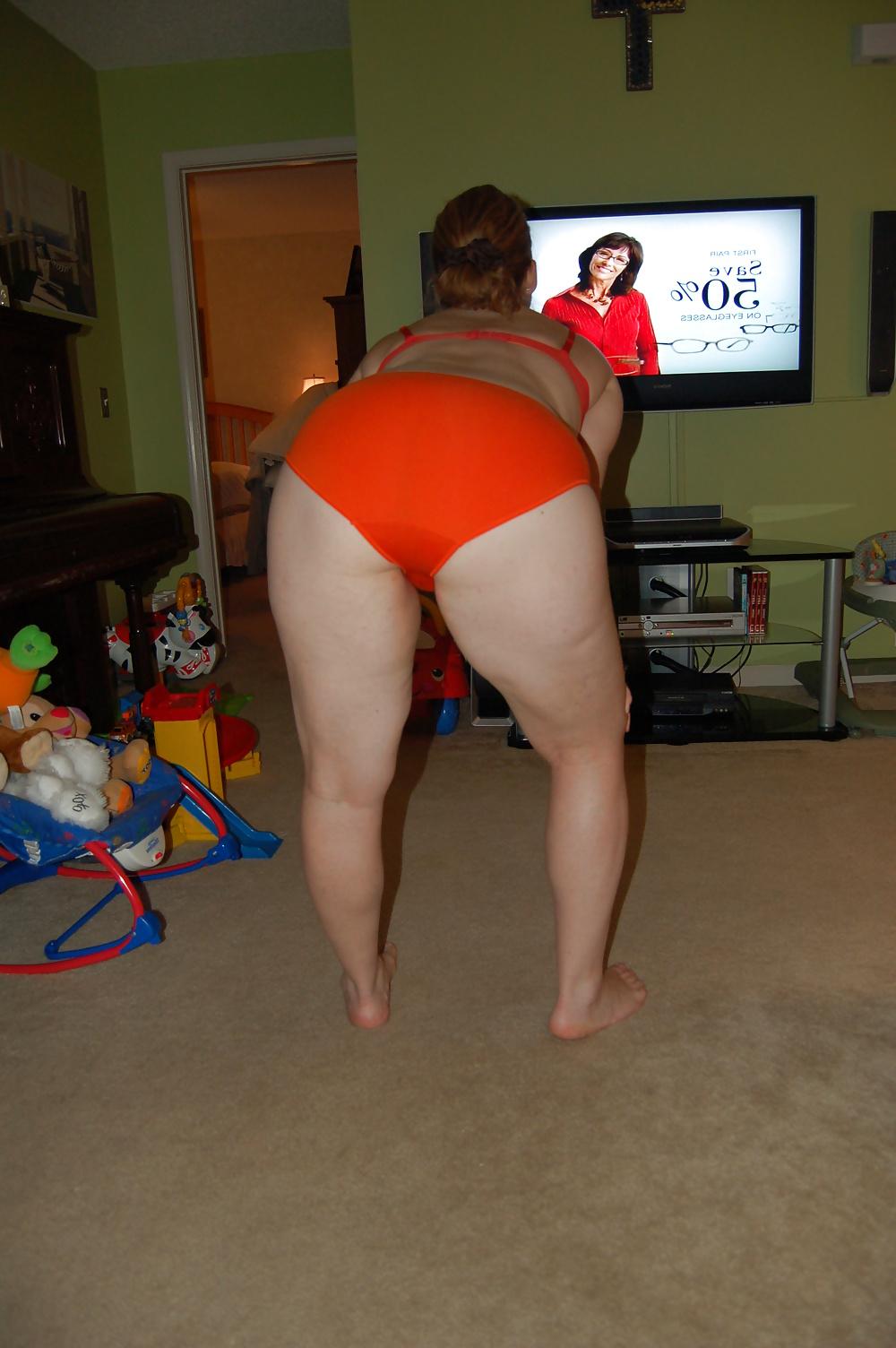21P Suzanne's wet spot - leave comments