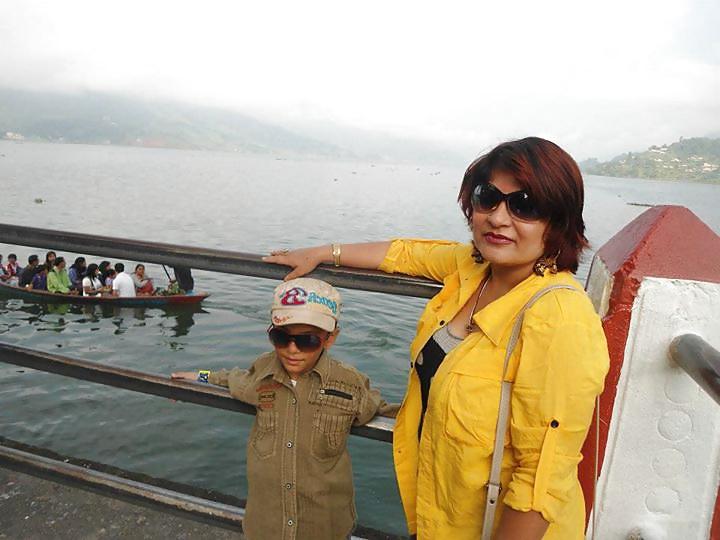 17P MRS SHARMA a hot mom