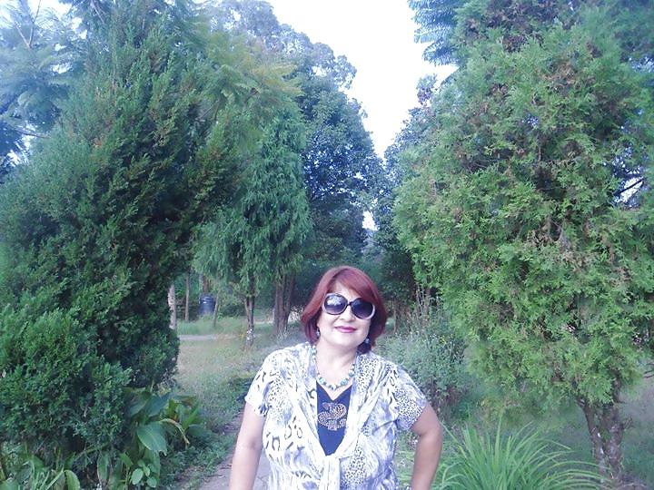 17P MRS SHARMA a hot mom
