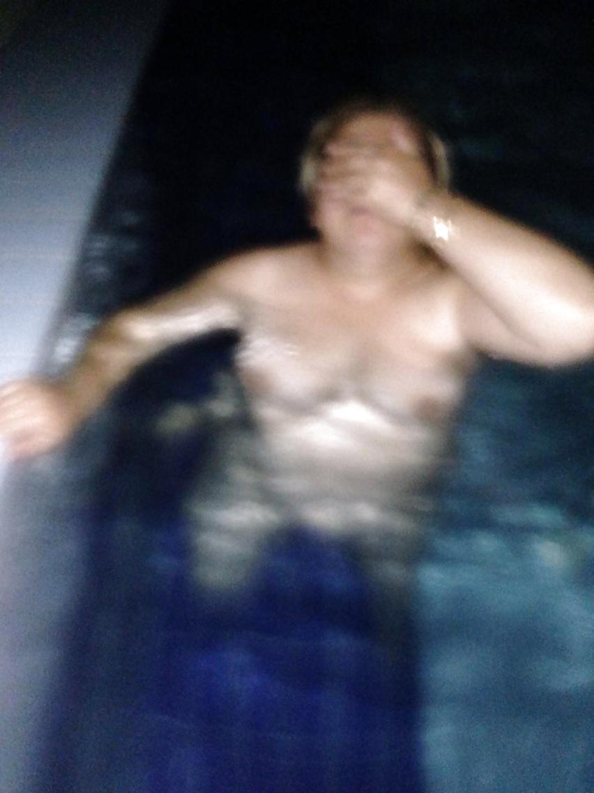 25P Turkish amateur mature sexy housewife